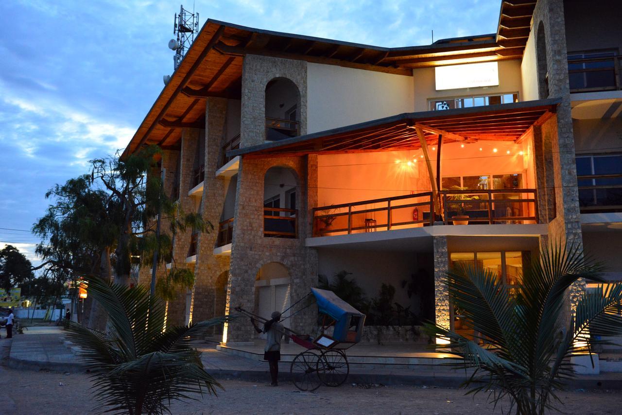 Moringa Hotel Toliara Exterior photo